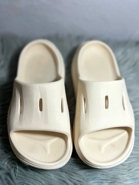 Hoka One One Ora Recovery Slide Cream Beige  Sandals Size 7 - Picture 3 of 11